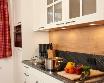 Landgasthof Zum Sägwirt - Eggstätt - Kitchen