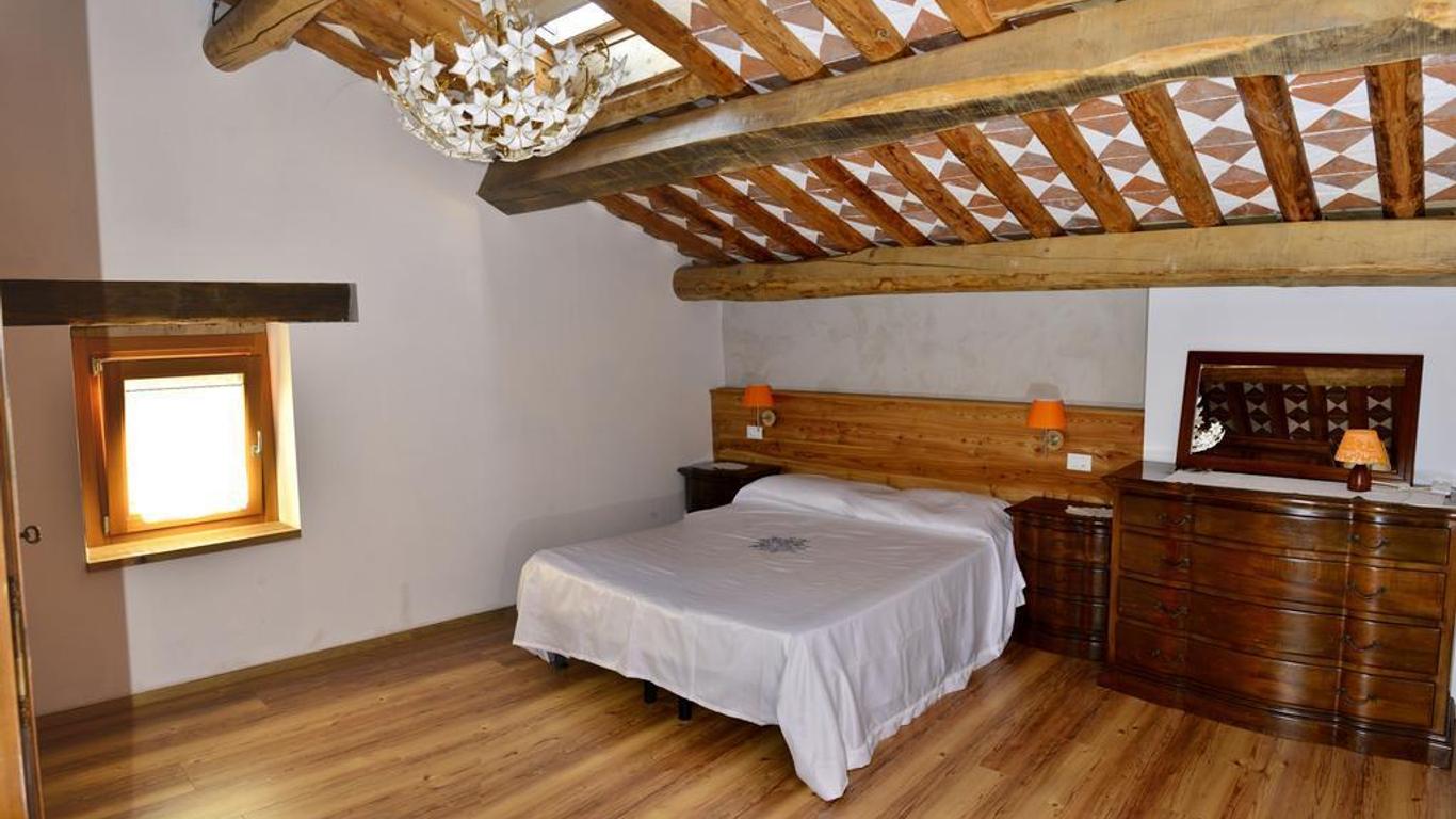 Agriturismo 'Antico Borgo'