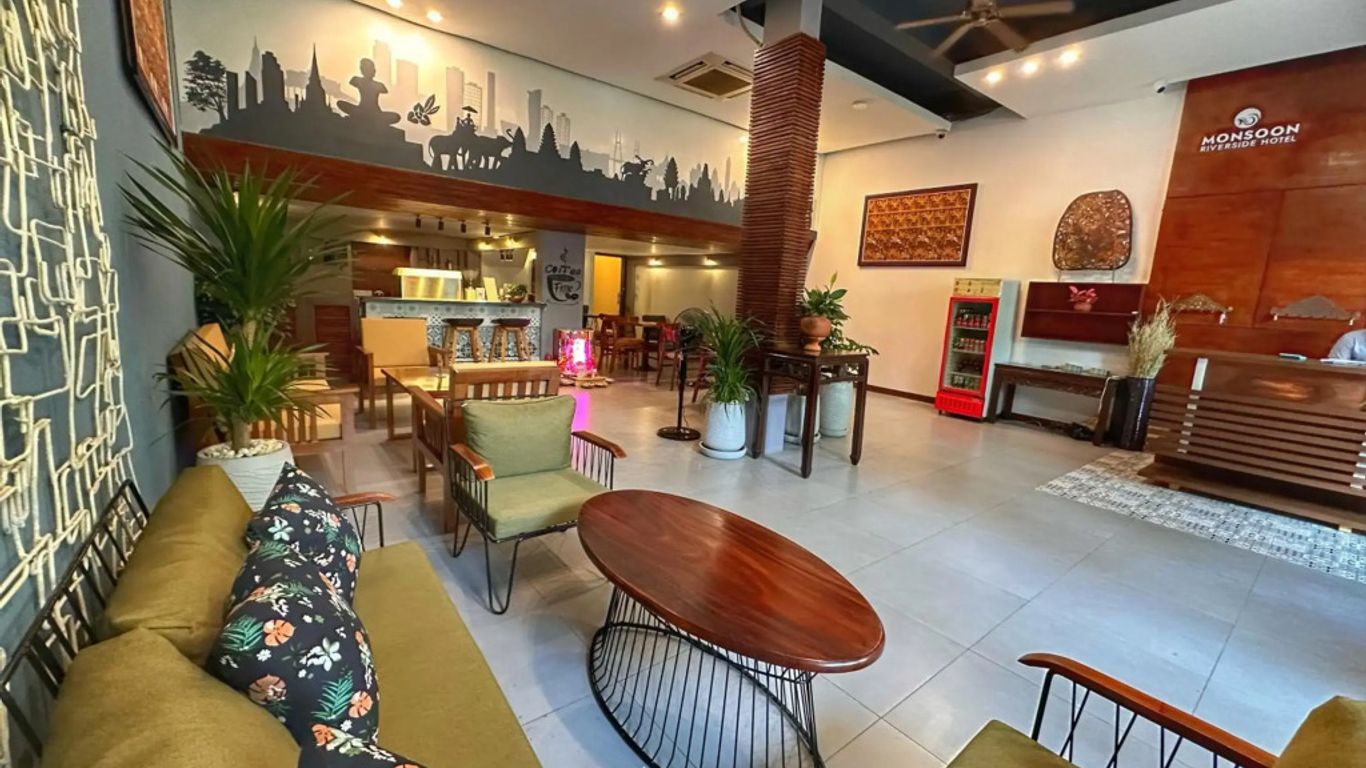 Monsoon Riverside Hotel