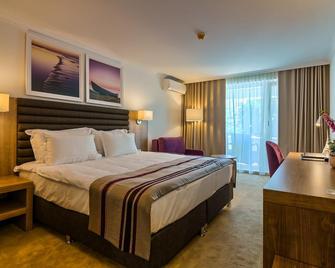Hotel Saturn - Mangalia - Habitación