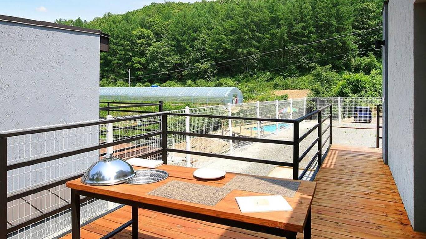 홍천 스톤브라운 펜션