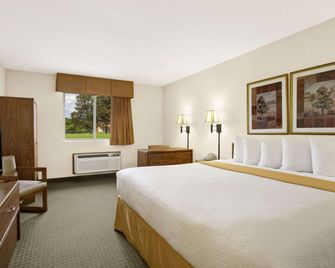 دايز إن باي ويندام رابيد سيتي - رابيد سيتي - غرفة نوم