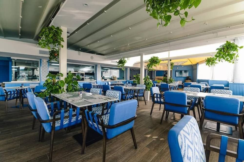 Db Seabank Resort And Spa