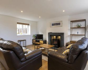 Stable Cottage - Whitby - Stue
