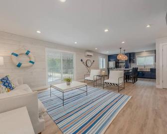 Sunset Family Villa C3 - Bridgman - Sala de estar