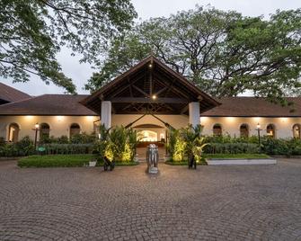 Brunton Boatyard - Cgh Earth - Kochi - Edificio