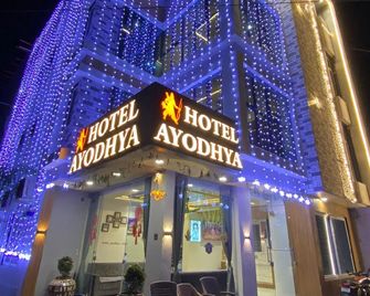 Hotel Ayodhya - Virpur - Edificio