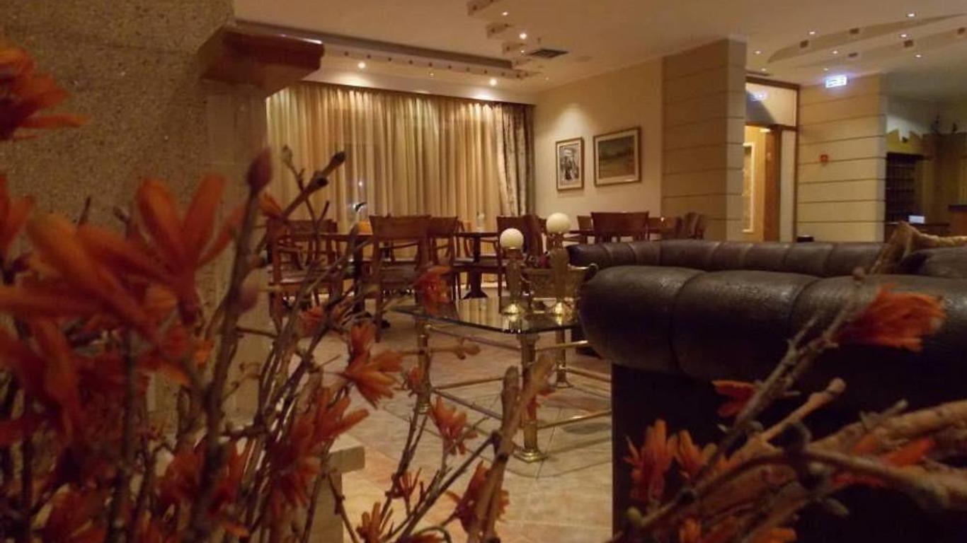 Filippos Hotel