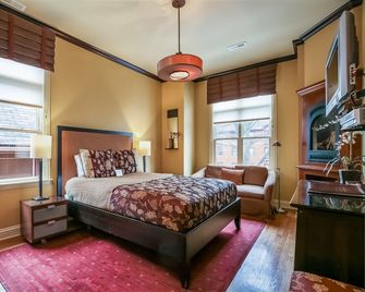 Harvey House Bed And Breakfast - Oak Park
