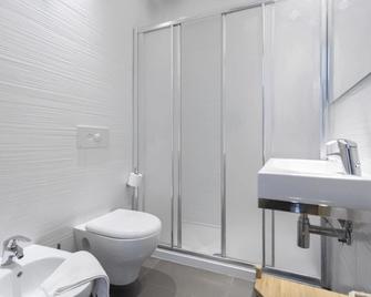 Hotel Excelsior - Gabicce Mare - Badkamer