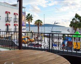 Akkan Hotel - Bodrum - Balcony