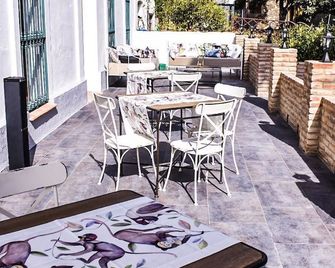 Hotel Luz Almonaster - Almonaster la Real - Patio