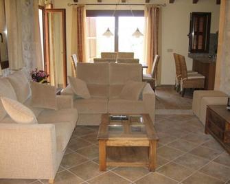 Finca S'Olivar d'es Coscois - Santa Margalida - Huiskamer