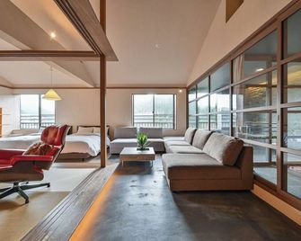 Ryokan Yoshidaya - Ureshino - Living room