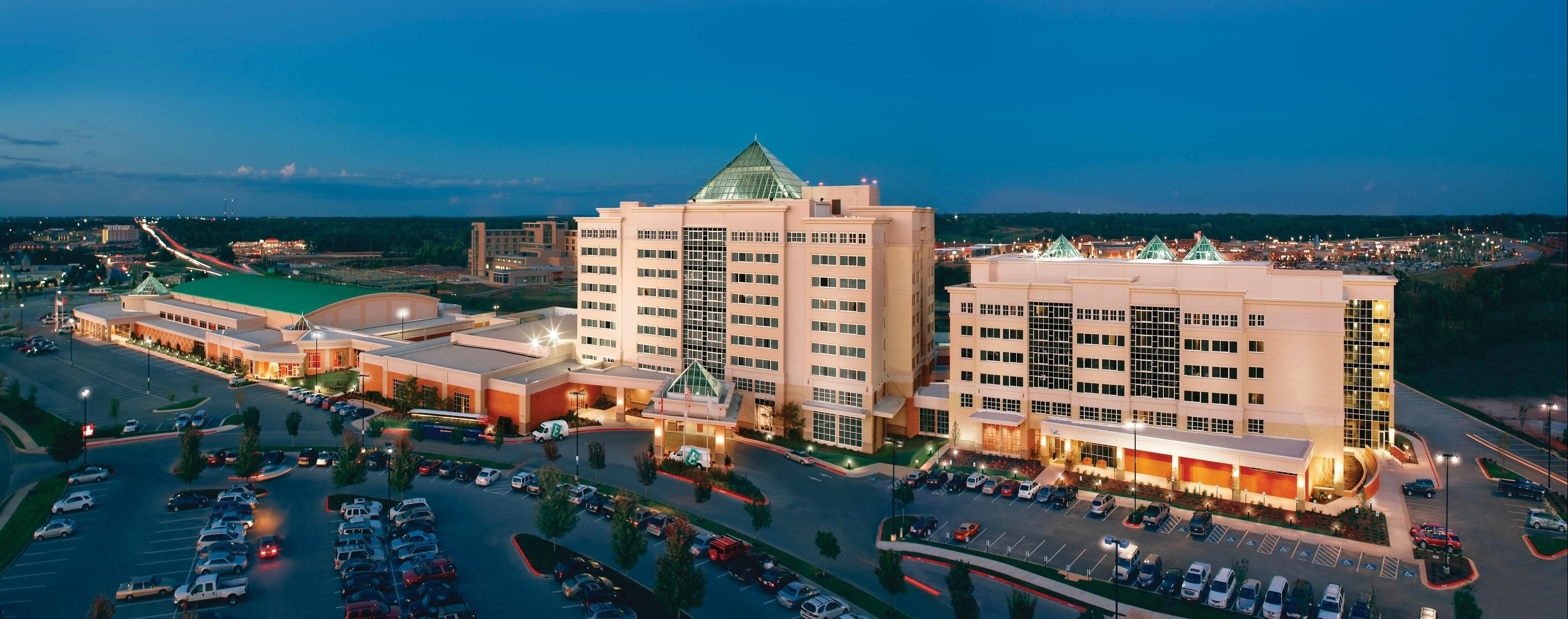 Embassy Suites Northwest Arkansas - Hotel, Spa & Convention Center - Rogers - Building