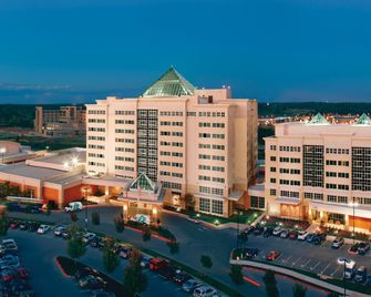 Embassy Suites Northwest Arkansas - Hotel, Spa & Convention Center - Rogers - Gebäude