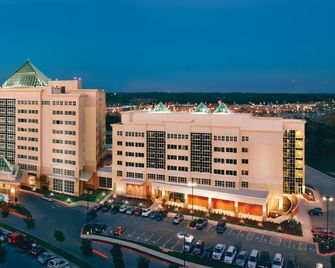 Embassy Suites Northwest Arkansas - Hotel, Spa & Convention Center - Rogers - Building