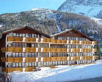 Hotel Saaserhof - Saas-Fee - Gebäude