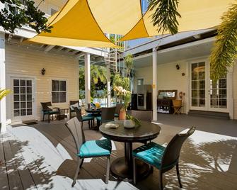 Cortez ~ Adults Only, Poolview King Room At Azul Mansion! - Key West - Patio