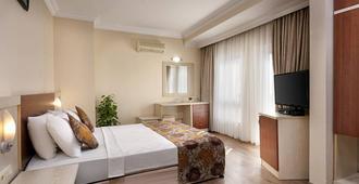 Dinc Hotel - Antalya - Phòng ngủ