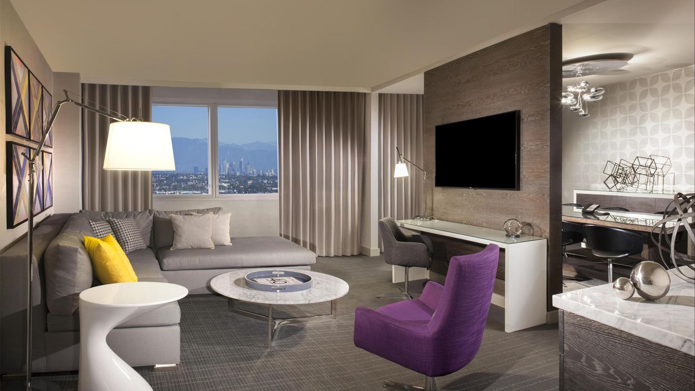 Hyatt Regency Los Angeles International Airport