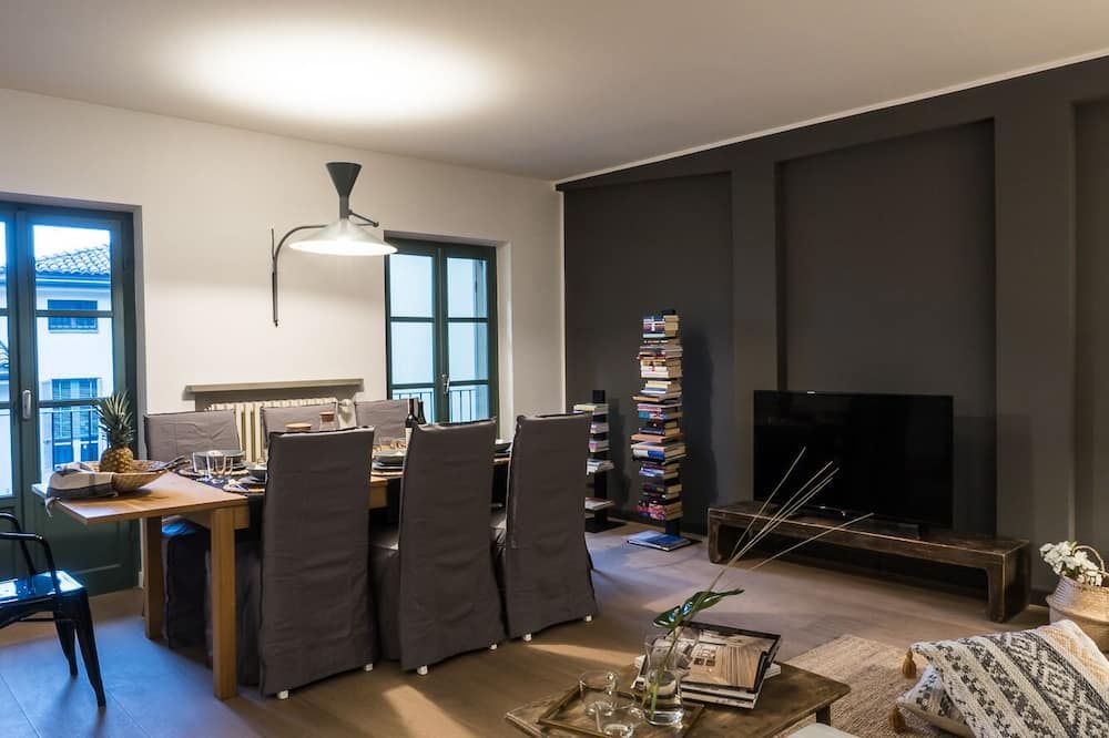Le Logge - Parma - Essbereich