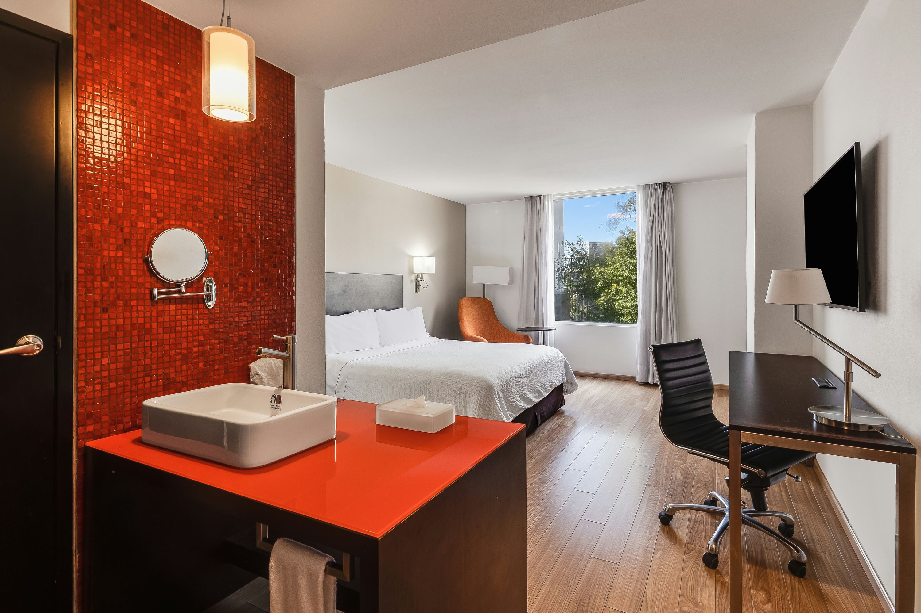 Fiesta Inn Express Naucalpan thumbnail 3