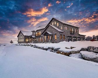 Huge Equestrian Estate Indoor Pool, Theater, Game Rm - Schoharie