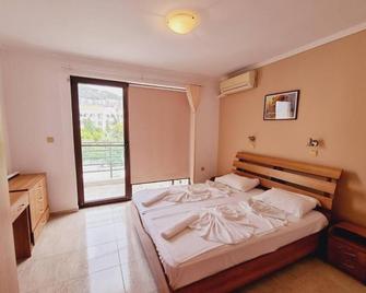 Diamond Apartments - Sveti Vlas - Habitación