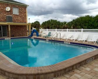 萊克蘭最佳汽車旅館 - 雷克蘭 - 萊克蘭（佛羅里達州） - 游泳池