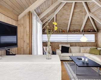8 person holiday home in Fjerritslev-By Traum - Fjerritslev - Wohnzimmer