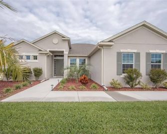 Charming 2-bedroom apartment in house with AC, WiFi included - Apopka - Edificio