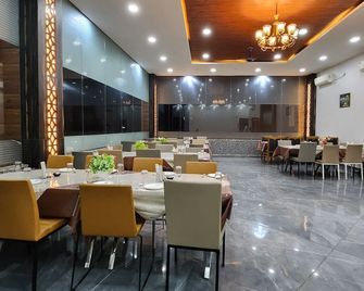The Bodhi Palace Resort - Bodh Gaya - Restaurant