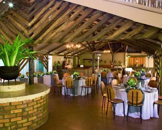 Bonamanzi Game Reserve - Hluhluwe - Restaurante