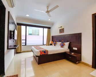 Hotel Shree Sai Wada Shirdi - Shirdi - Schlafzimmer