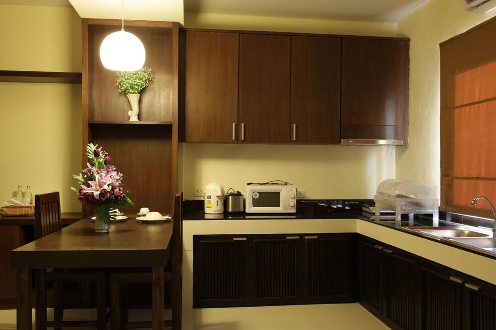 Airport Resident 2 - Chiang Mai - Kitchen