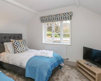 Lakeside Cottage - Macclesfield - Bedroom