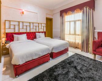 Al-Saif Grand Hotel - Muscat