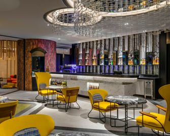 Hotel Indigo Taipei North By IHG - Kota Taipei - Bar