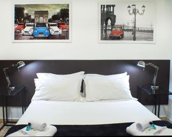Quart Youth Hostel & Apartments - Valencia - Habitación