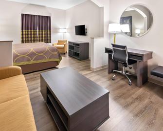 Super 8 by Wyndham Fort Worth Stockyards - Fort Worth - Soverom