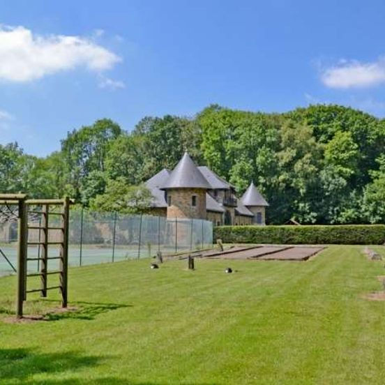 Domaine de Ronchinne - Château et Ecuries image 1