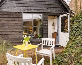 The Stables - Kampen - Patio