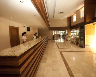 Anemon Kent Trabzon Otel - Trabzon - Front desk
