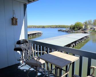 Heron Bay 204 - Comfortable Condo in Osage Beach - Osage Beach - Balcony