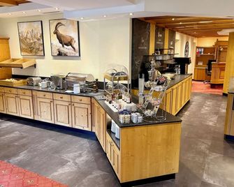 Hotel Garni Rifflsee - St. Leonhard im Pitztal - Buffet