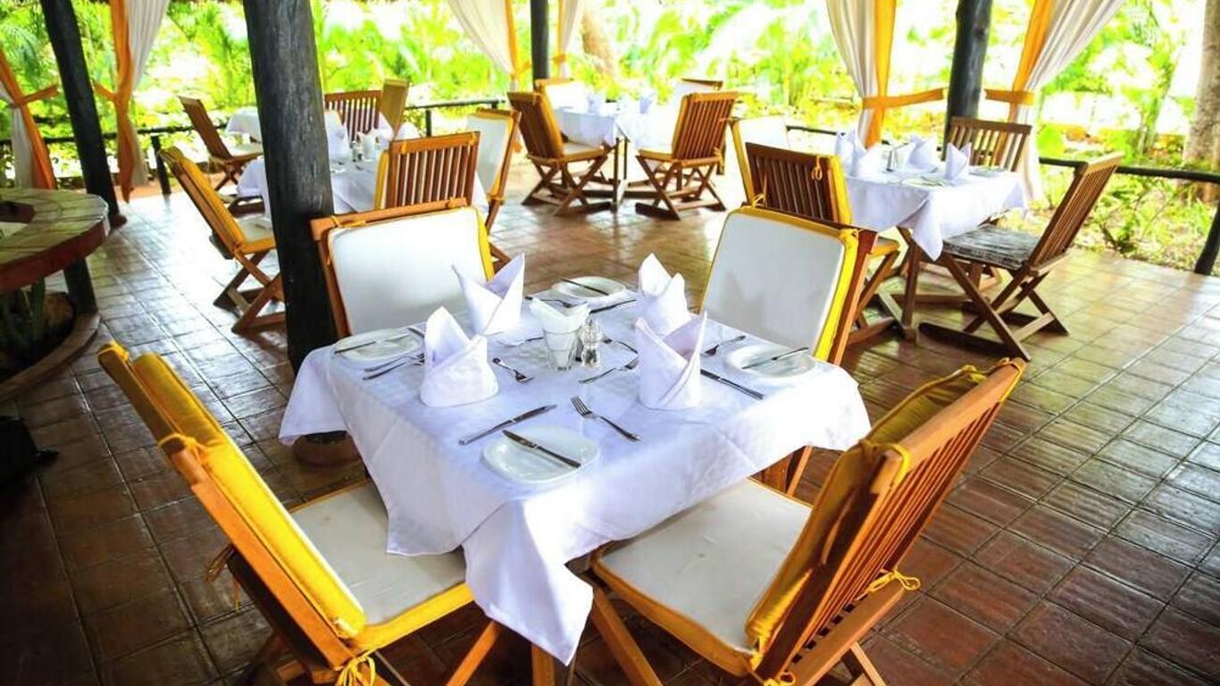 Mangro Hotel Diani Beach