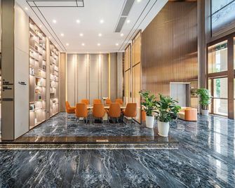 Poltton International Service Apartment Yangjiang Bus Terminal Jinshan Road - Yangjiang - Lobby