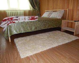 Kedrovy Dom Kochievskih - Gorno-Altaysk - Camera da letto