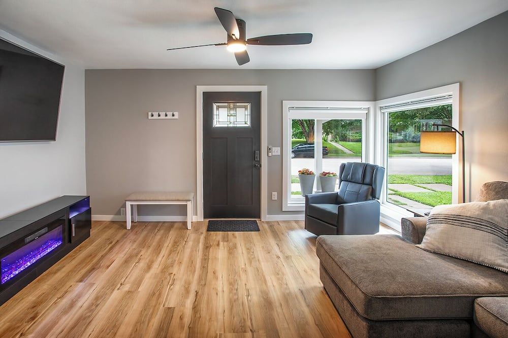 Big River Escape Parkside Bungalow - Winona - Soggiorno